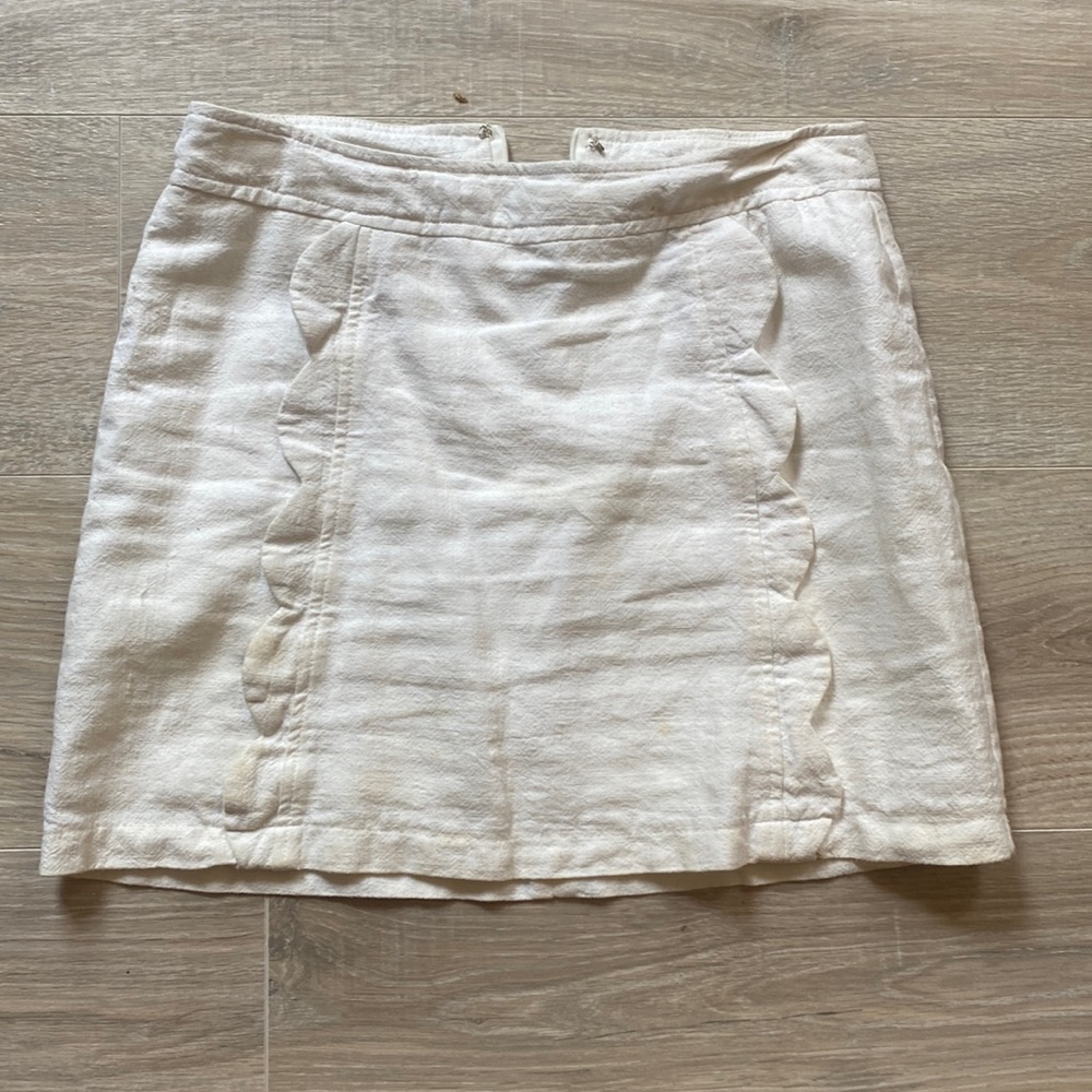 white scalloped skirt